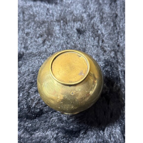 Vintage Brass Vase With Chinese Symbols & Floral Embellishments - Picture 7 of 9